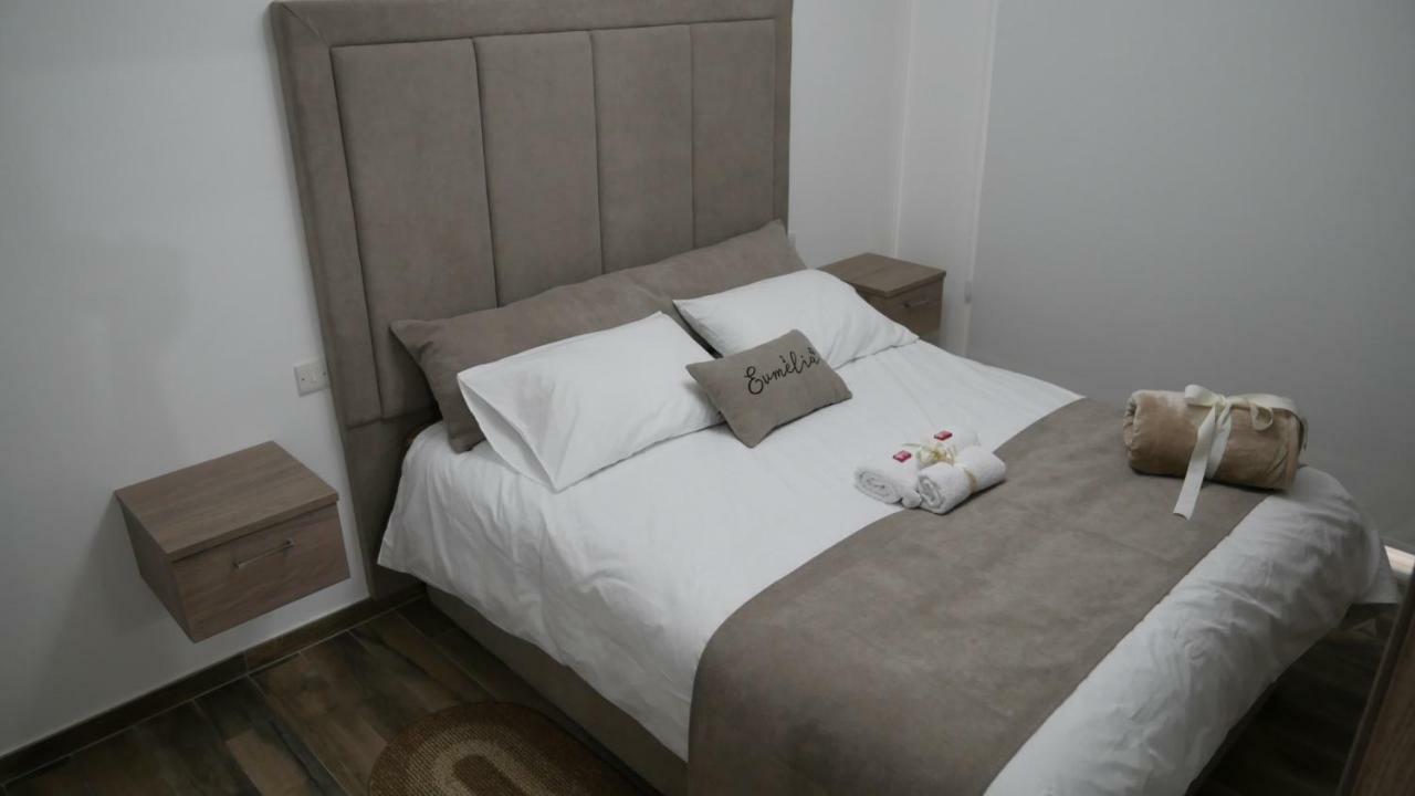 Evmelia Kakopetria Suites Exteriör bild